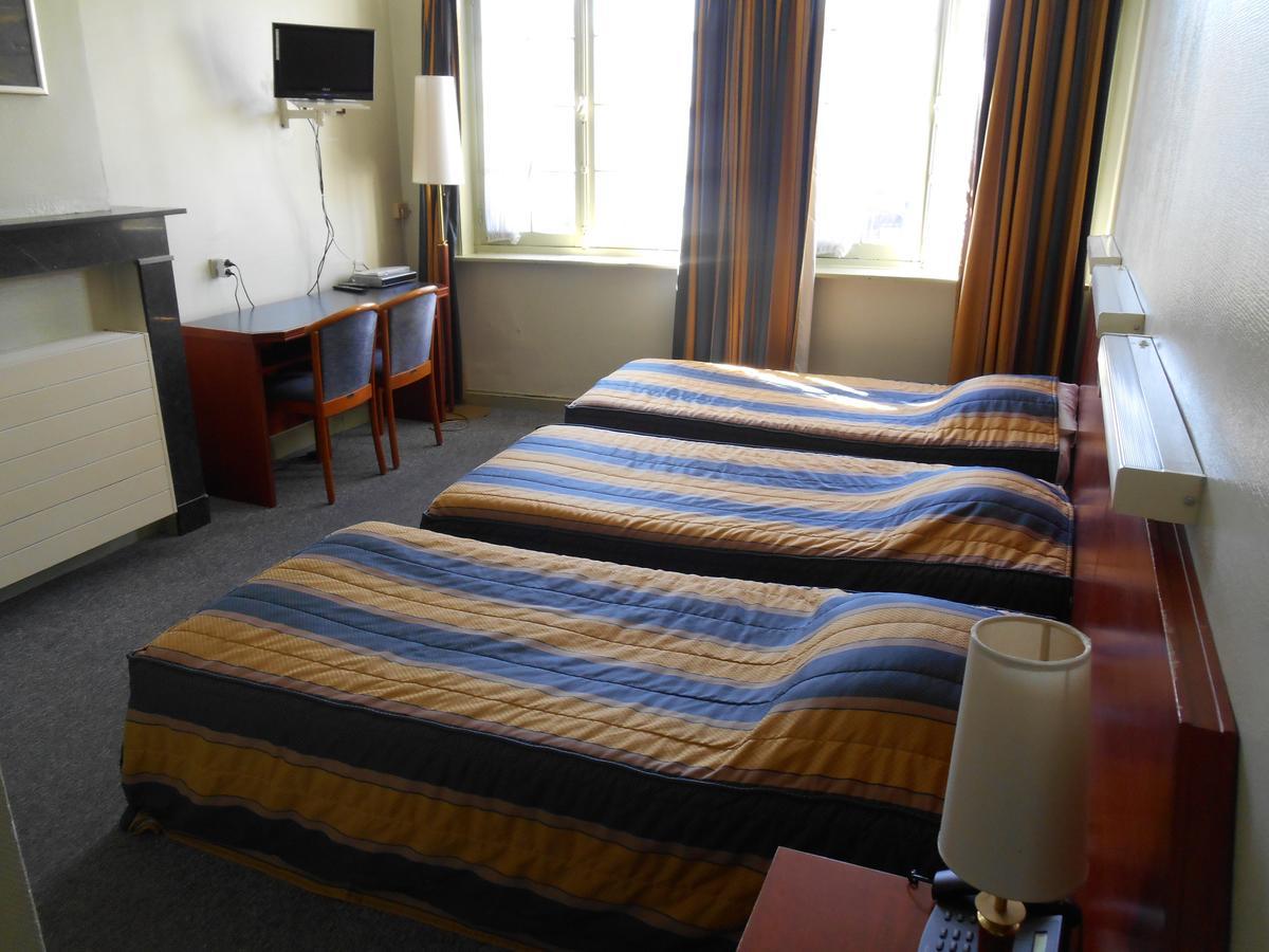 Hotel Old Tom Ypres Kültér fotó